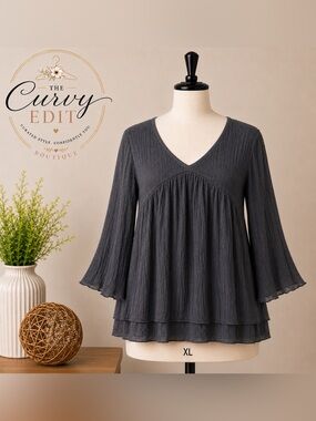 Angel Heart Boutique Charcoal Layered Tunic Top | XL | Boho Flowy Bell Sleeves